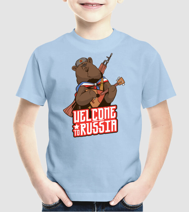  minta világoskék pólón